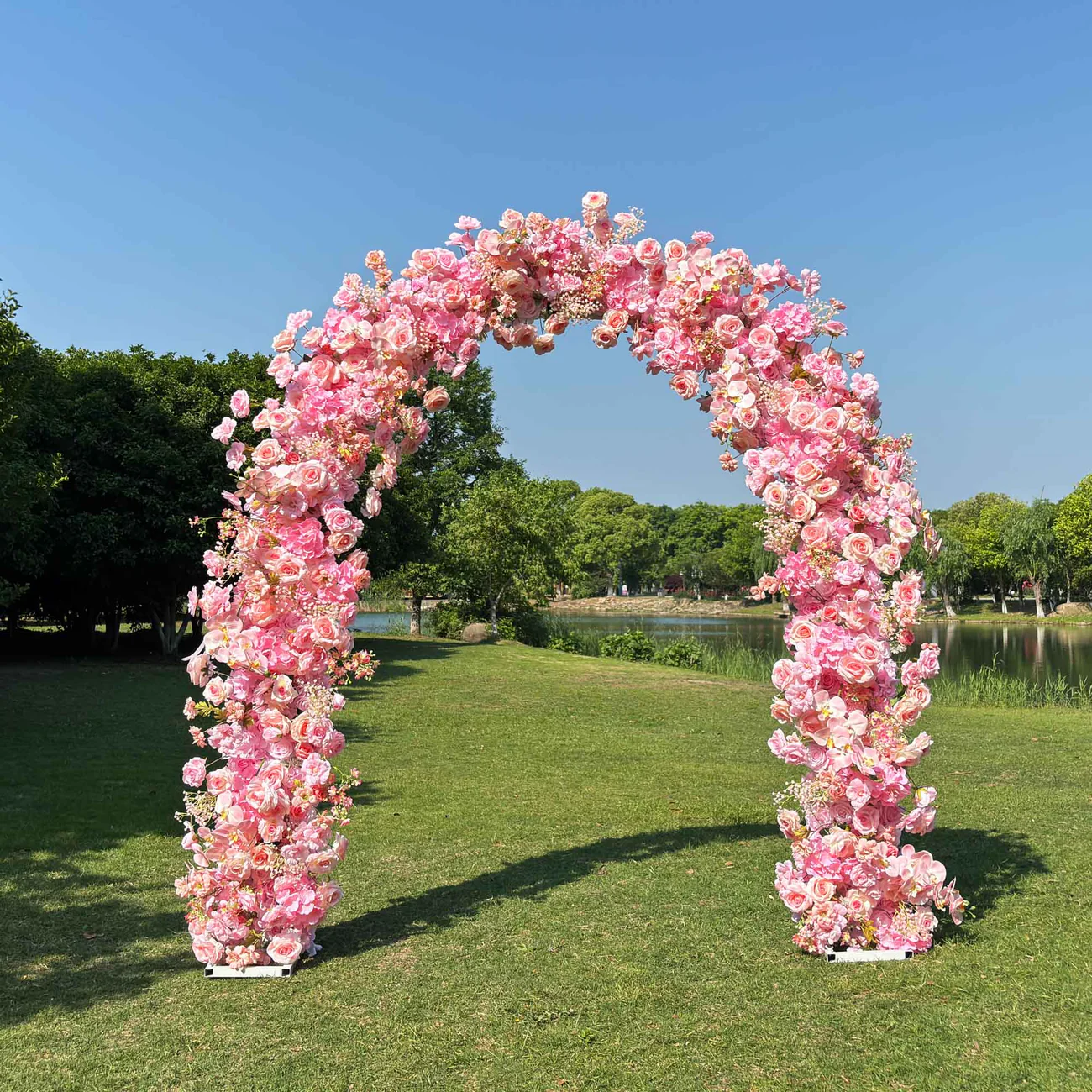 Arc de fleurs archives artificielles en toile de fond proposition de mariage décor de fête de mariage