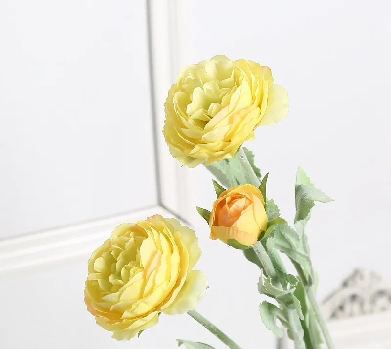 Fleur de lotus en velours faux